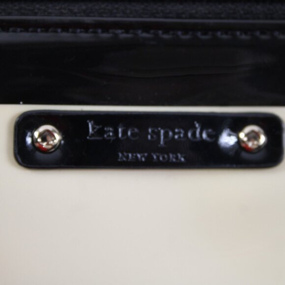 Kate Spade 9.5 x 5.5 Black Cream Striped Polyurethane Polyvinyl Crossbody Purse - Picture 5 of 16